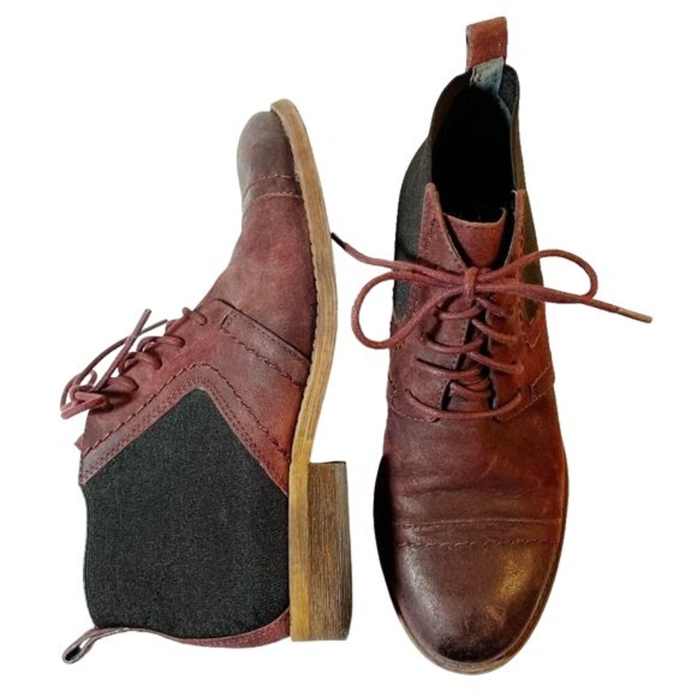 Franco Sarto Halix Burgundy Distressed Leather Chukka Boot Black Cherry Size 5